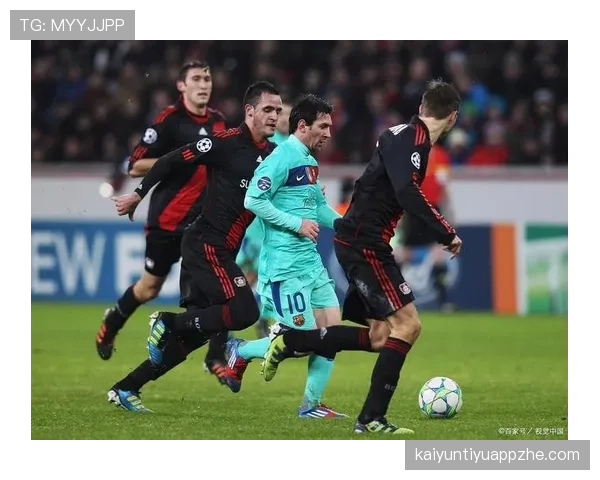 AC米兰关键战连续崩盘，防守漏洞与战术短板已明显暴露