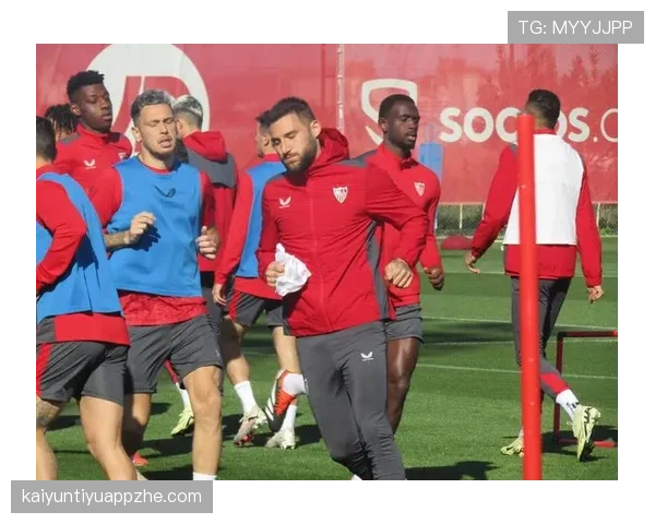 塞维利亚保级压力当前明显，对球队后半程表现形成直接制约